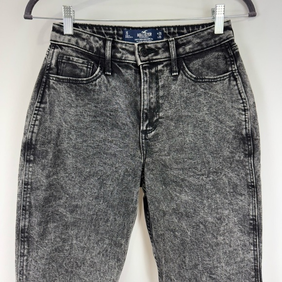 HOLLISTER WOMENS SZ 1S CURVY HIGH-RISE MOM JEAN VINTAGE BLACK WASH STRETCHY FIT - Picture 2 of 12